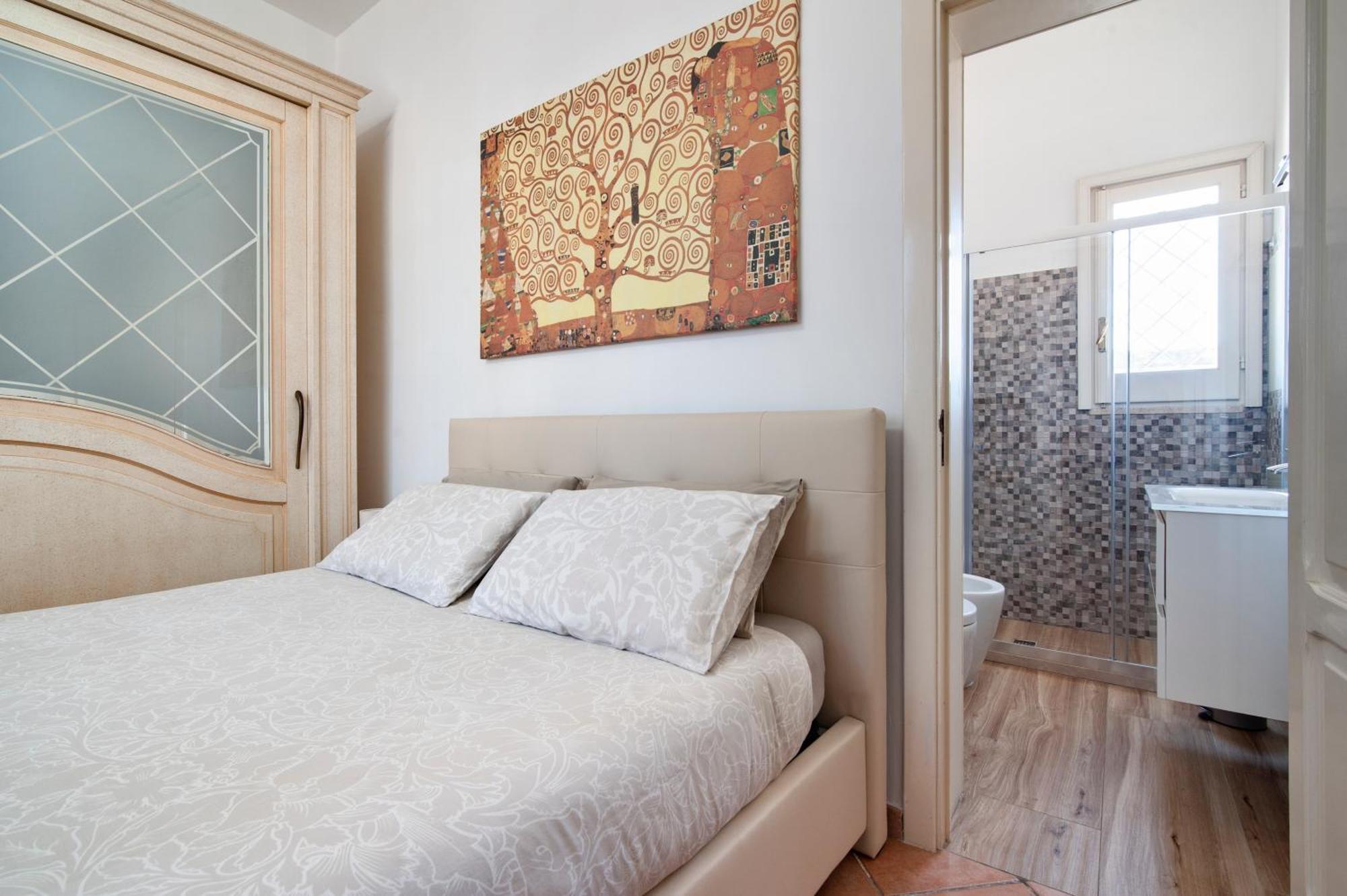 The Golden Hour, Luxury Apartment With A Panoramic View Λέτσε Εξωτερικό φωτογραφία